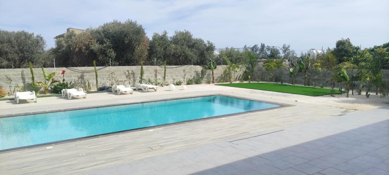 Kiti Village Villa, Cyprus, Salt-Water Pool, 6 Bedrooms, Larnaca Exterior foto