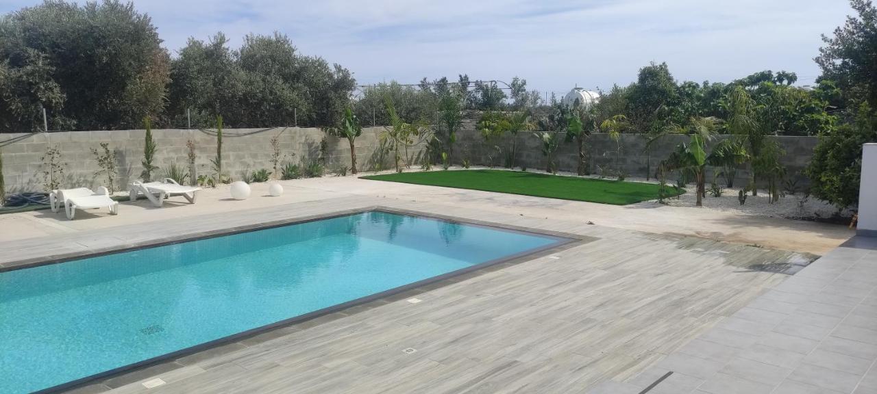 Kiti Village Villa, Cyprus, Salt-Water Pool, 6 Bedrooms, Larnaca Exterior foto